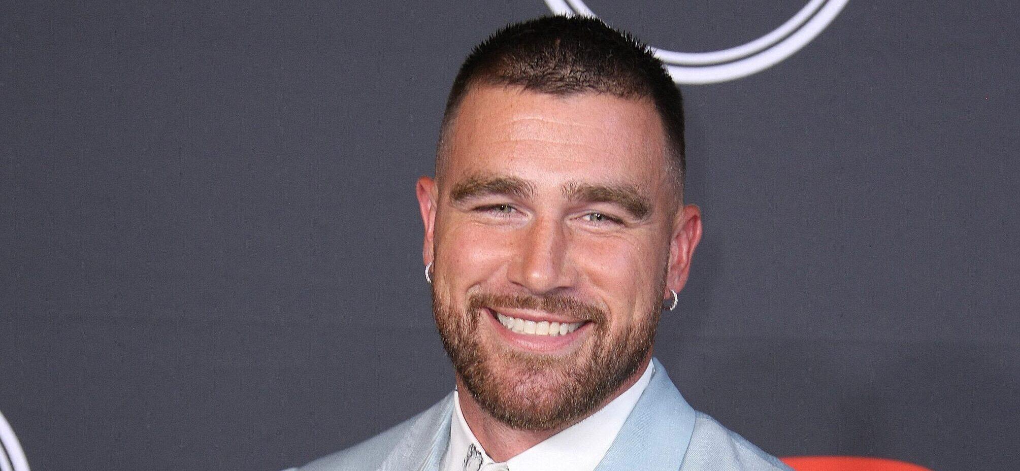 Fan Makes Shocking Revelation After Examining Travis Kelce's Left Hand