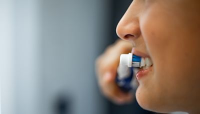 "C’est la pire chose que vous puissiez faire" à vos dents, selon un dentiste