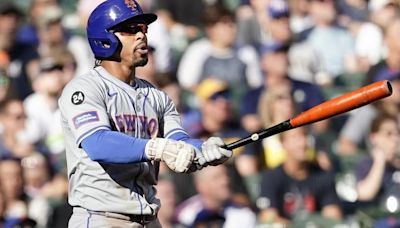 Mets blank Brewers 5-0 behind Lindor and Peterson to move 1 win from wild card