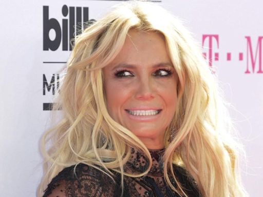 'Scared' Britney Spears claims jewellery was stolen amid fears for her safety