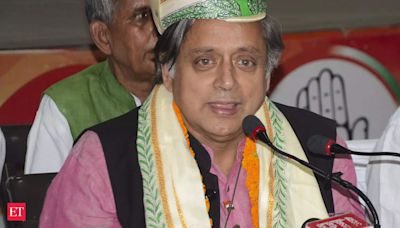 'India becoming Pakistan because of BJP mirroring partition logic': Tharoor on Giriraj Singh's reservation comment