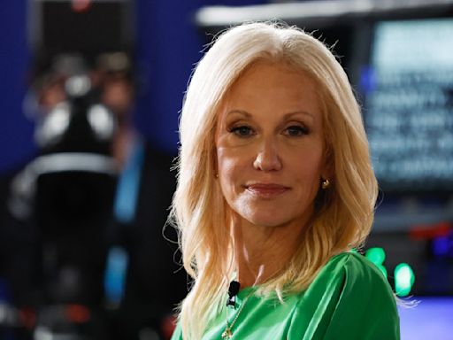 "I'm bored": Kellyanne Conway talks "Sleepy Don" on “Real Time with Bill Maher”