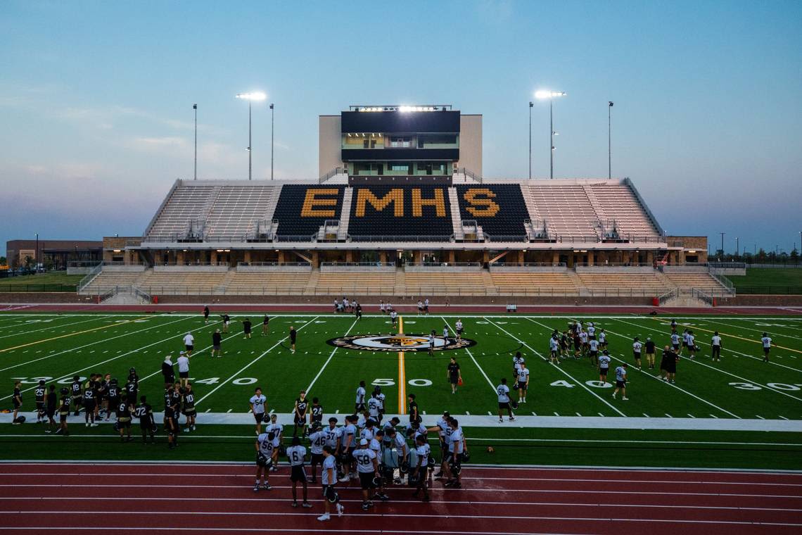 Starting a Texas football program: Inside Eagle Mountain high school’s startup journey