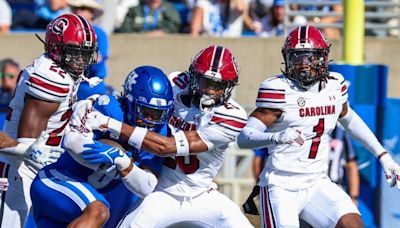 Road strong: South Carolina shuts down Kentucky in conference opener