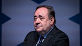 Salmond leads thousands of marchers in call for independence