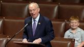 Congressman’s son steals show on House floor, hamming it up for cameras - WTOP News