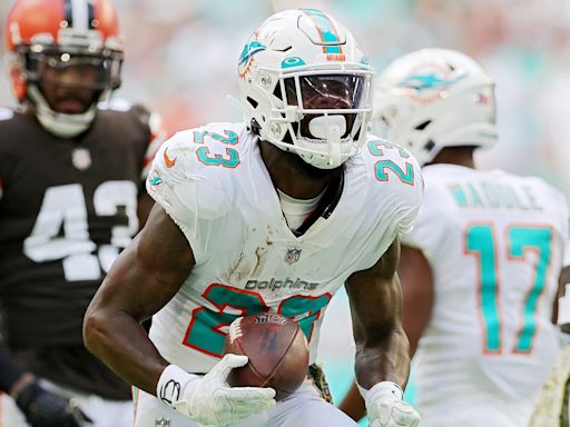 Veteran Dolphins RB Expected to Face Fight for His Job This Summer