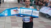 Alberto Puyuelo vence en la Maratón Martín Fiz de Vitoria