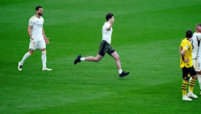 FA fined over Wembley pitch invasions at Champions League final