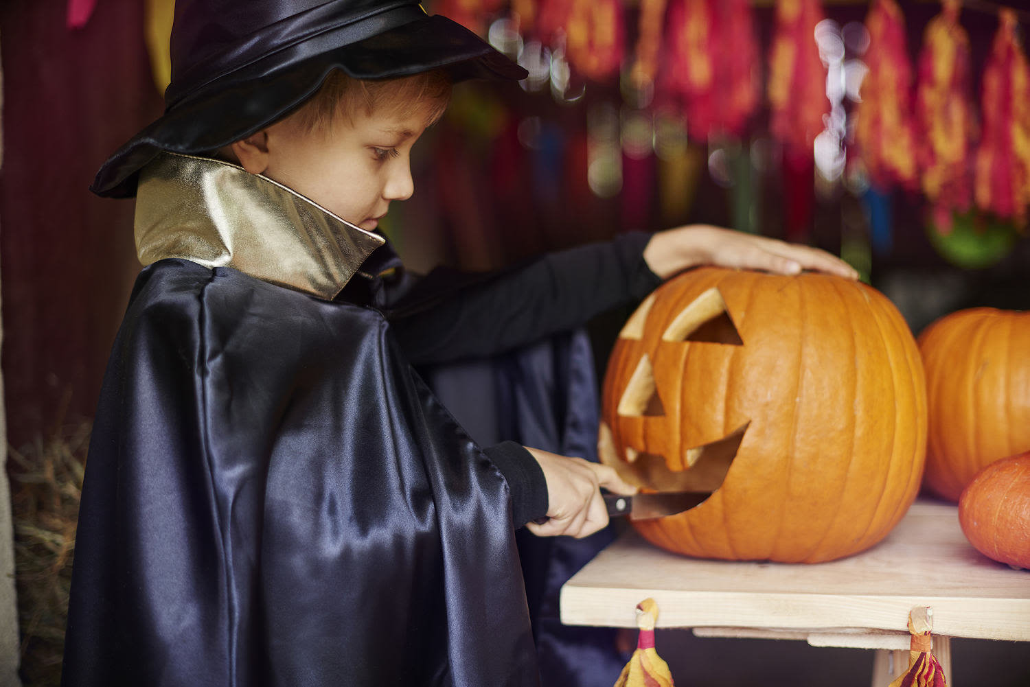 35 Halloween activities for kids and families to enjoy all season