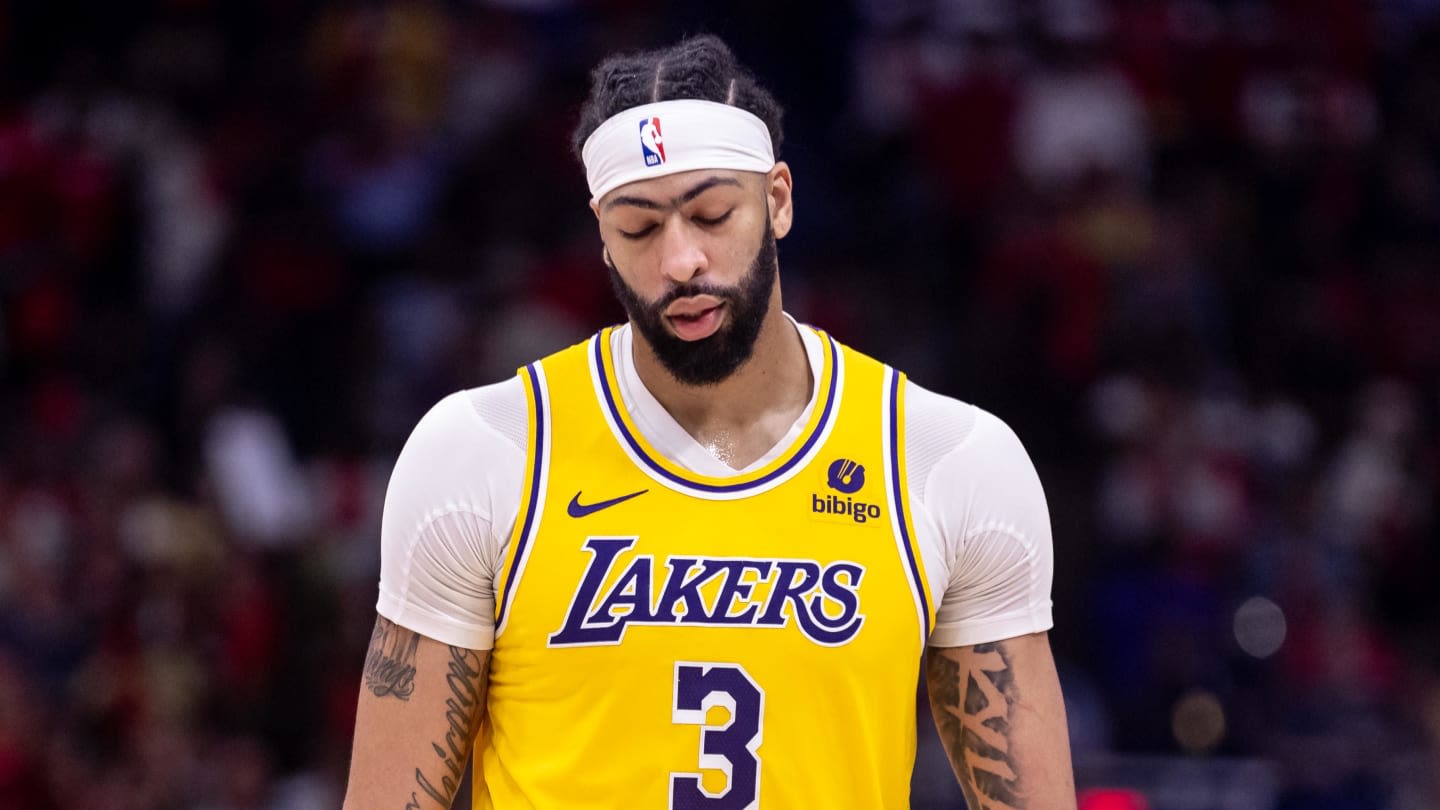 The Los Angeles Lakers hiring JJ Redick will get Anthony Davis more touches