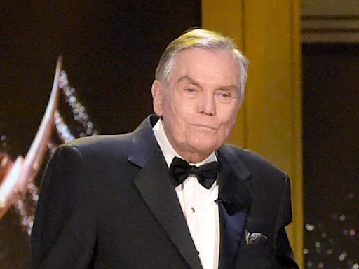 ‘Hollywood Squares’ host and Broadway star Peter Marshall dies at 98