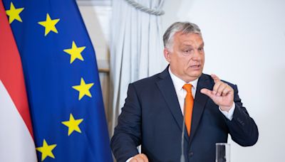 Orbán demanda a los medios que informaron sobre posible retirada de los supermercados Spar