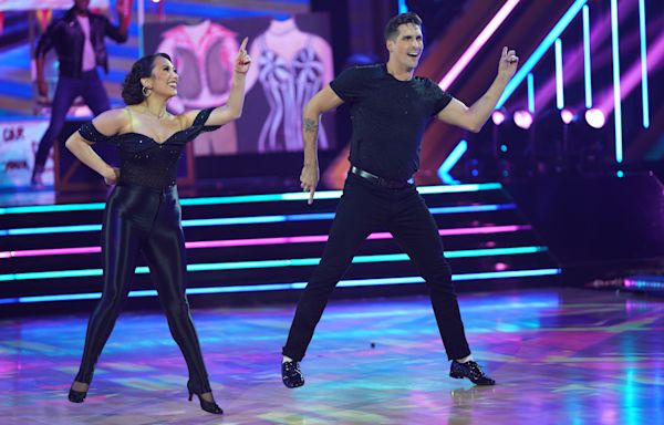 Cheryl Burke warns new 'Dancing With the Stars' contestants: 'Be single' or be sorry