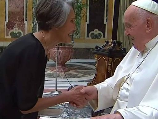 Florinda Meza, entre los comediantes que se reunieron con el papa Francisco: ‘Lamentó que Chespirito no pudiera disfrutar de ese momento’