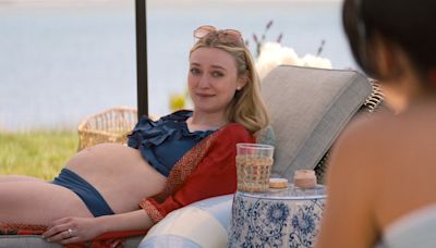 Dakota Fanning on Becoming Mean Mommy in ‘The Perfect Couple’