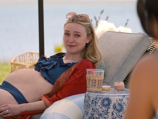 Dakota Fanning on Becoming Mean Mommy in ‘The Perfect Couple’