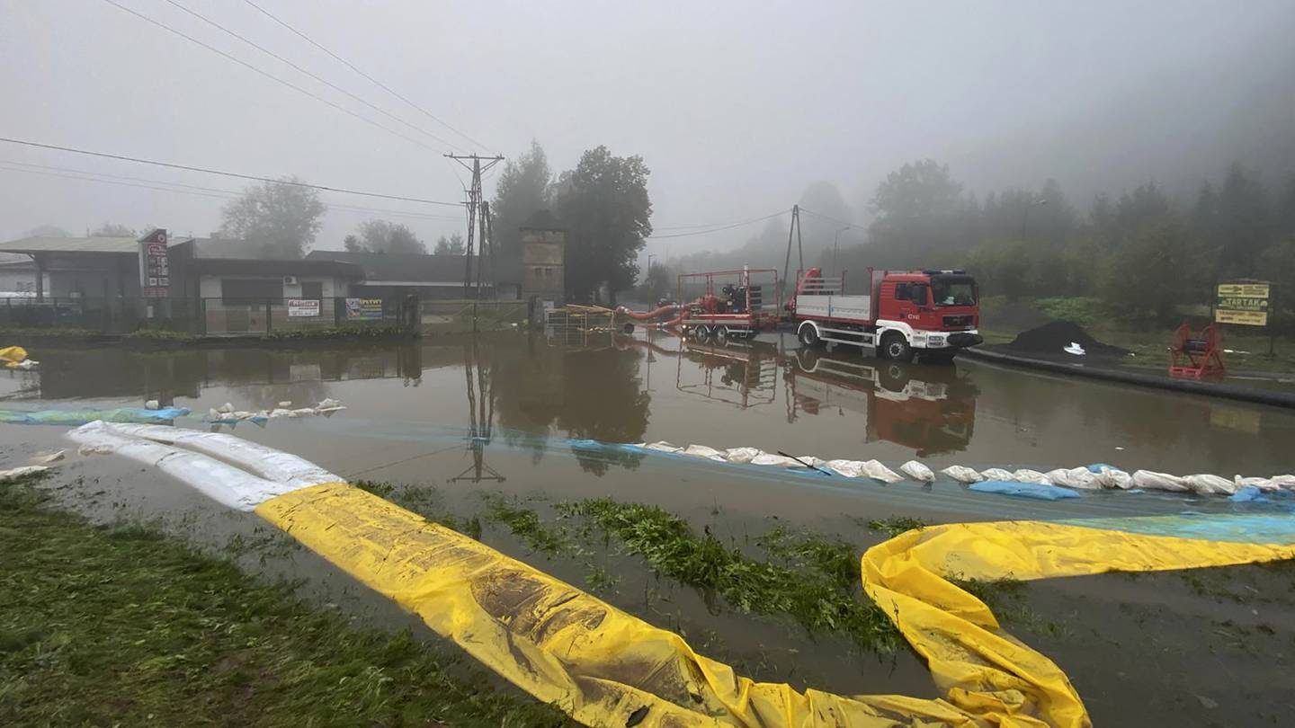 Rising rivers threaten southern Poland as flooding recedes elsewhere in Central Europe