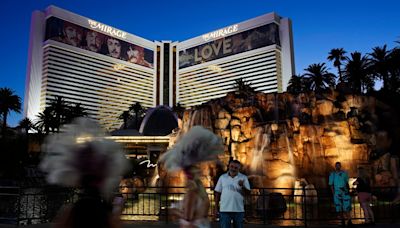 The Mirage casino, which ushered in an era of Las Vegas Strip megaresorts in the '90s, is closing