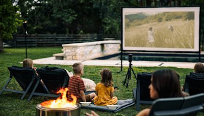 Solo Stove Launches Outdoor ‘Movie Night’: Screen Chairs, Popcorn Maker, and More