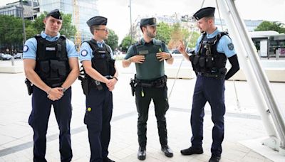 Non, des « policiers espagnols » n’ont pas interpellé un suspect dans le métro parisien