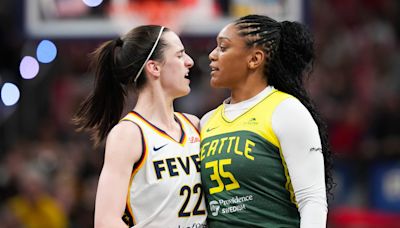 How many points did Caitlin Clark score tonight? Fever routed at home by Storm