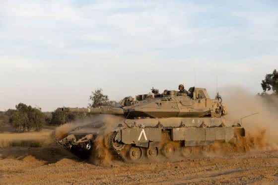 Israel Orders Evacuation of Eastern Rafah, Begins Targeted Strikes