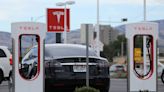 Tesla surges 14% on reports of self-driving car partnership with Baidu By Investing.com