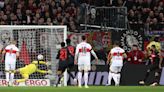 3-2. El Leverkusen de Xabi Alonso remonta, aún es invencible y ya está en semifinales