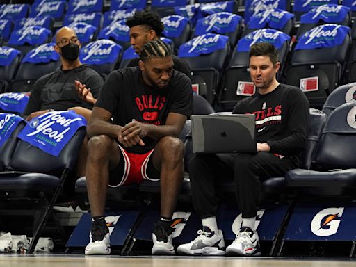 Bulls, Billy Donovan targeting assistant coaching hires
