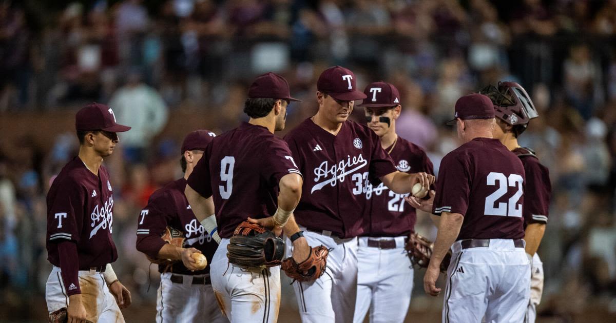 Arkansas beats A&M to claim SEC West title; Aggies will be Top 4 seed at SEC tourney