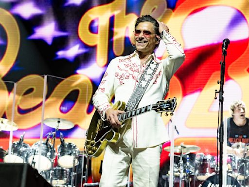 John Stamos’ Six-Year-Old Son Played Some Expert Tambourine at a Beach Boys Show