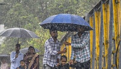 Heavy rainfall lashes Mumbai; flights, suburban train services disrupted