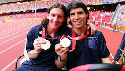 Footballers who won Olympic gold medals