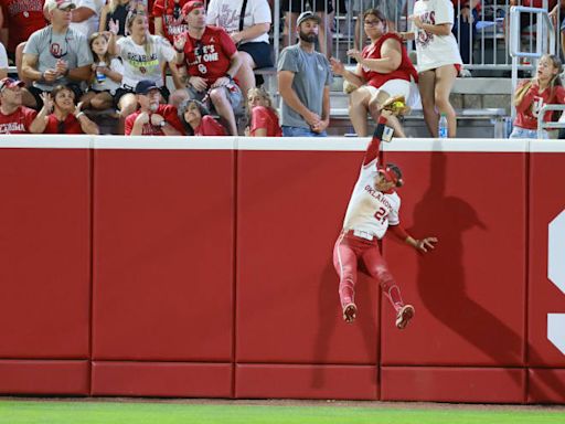 Coleman adds another 'unbelievable' outfield highlight in win over FSU