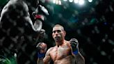 Resultados de UFC 295: Brasileño Pereira gana cinturón semipesado en Nueva York