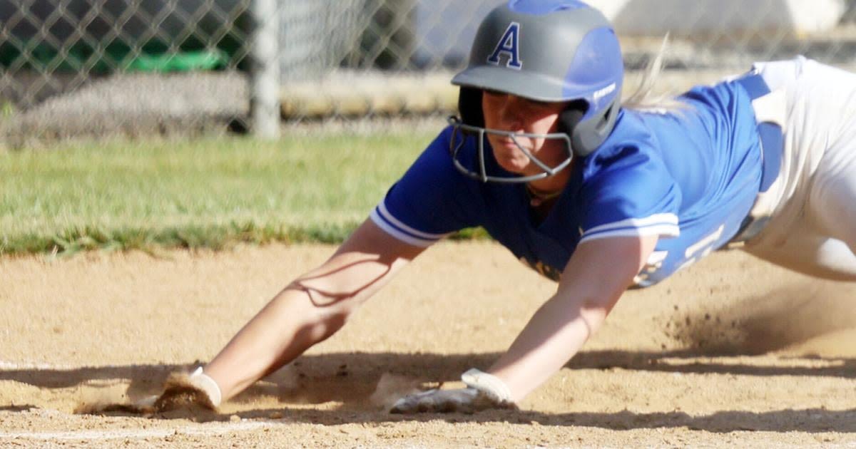 Auburn softball shuts out Giles for 6th straight regional title