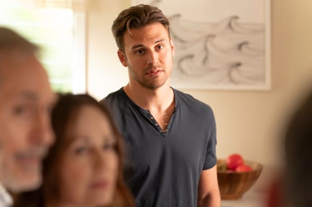 9-1-1 Post-Mortem: Ryan Guzman Talks Eddie Relying on Buck & Eddie's Season 7 Journey