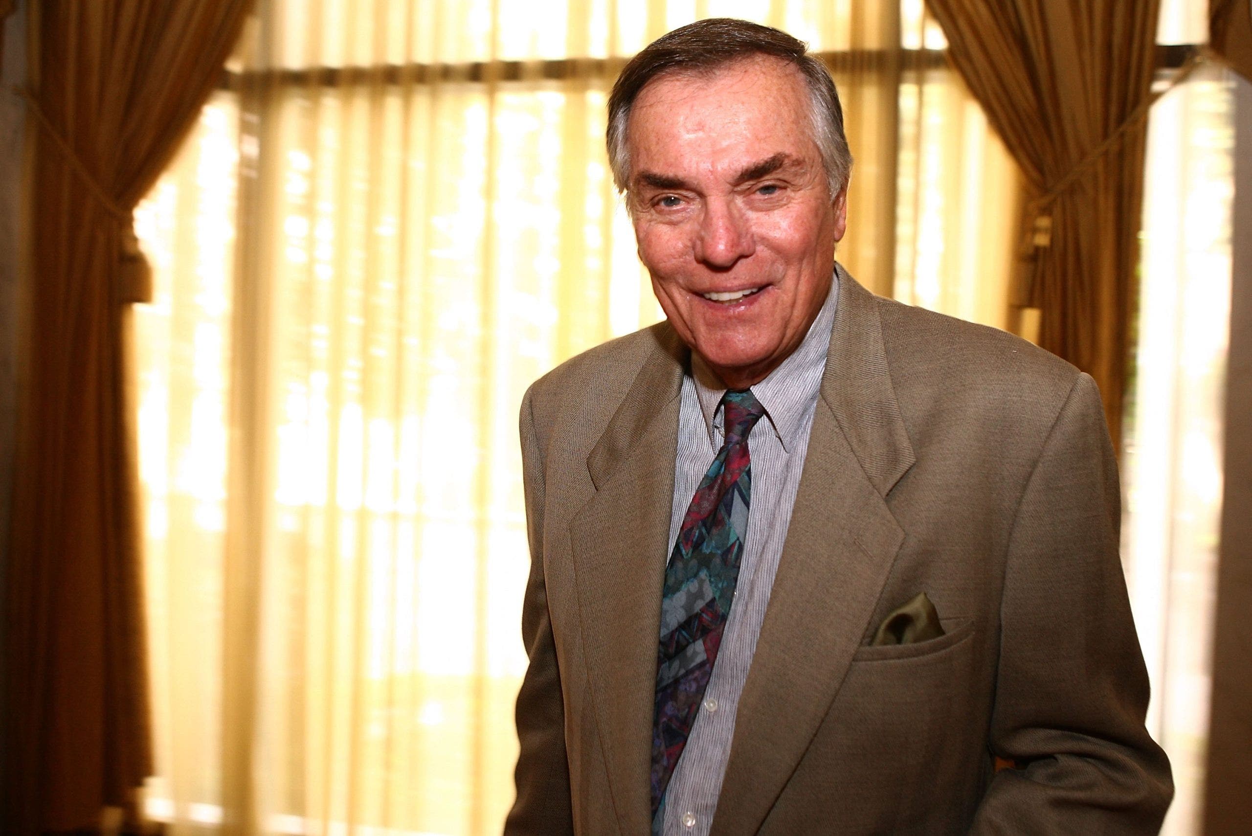 Peter Marshall, 'Hollywood Squares' host, dead at 98