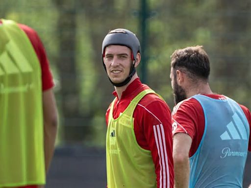 Kein goldener, aber: Der 1. FC Union hat jetzt den Mann mit dem Helm