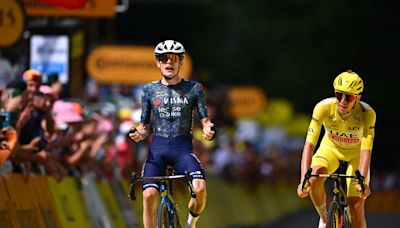 Tour de France: Jonas Vingegaard charges ahead of Tadej Pogačar to win gripping finale on stage 11