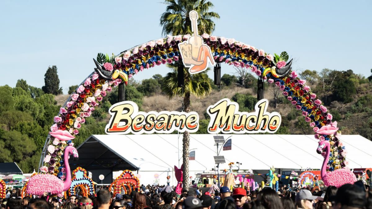 Bésame Mucho festival returns to Dodger Stadium with Shakira headlining