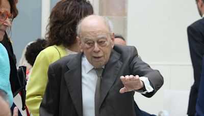 Jordi Pujol reaparece en el primer acto público tras la muerte de su mujer