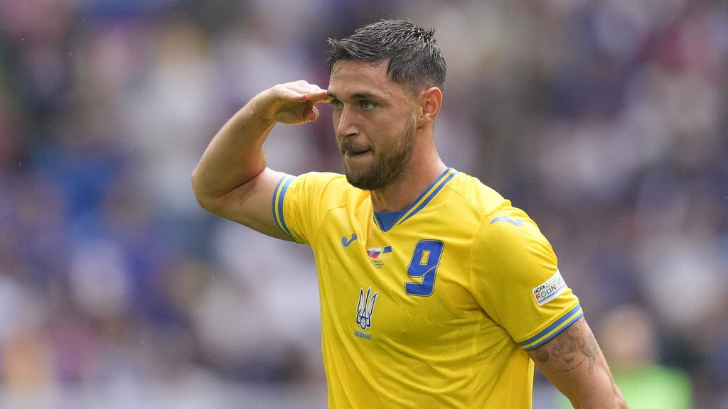 Euro 2024 latest: Ukraine get off the mark to beat Slovakia 2-1 with Yaremchuk class finish