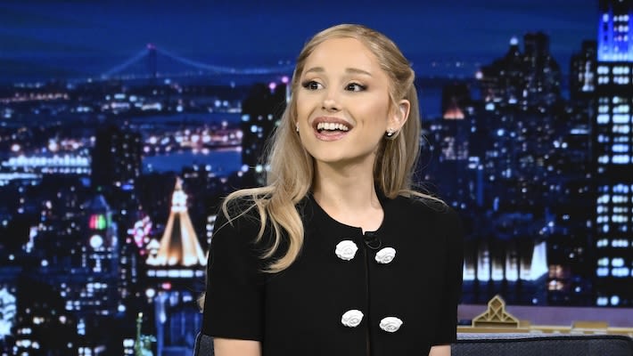 Ariana Grande Puts ’Temporary Pin In All Things That Are Not ’Wicked’’