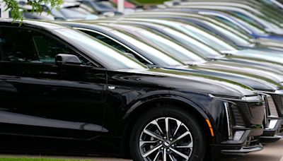 Car dealerships revert to pens and paper after cyberattacks on software provider