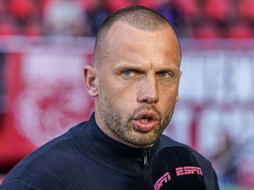 John Heitinga can prove key to Liverpool signing £85m Premier League star