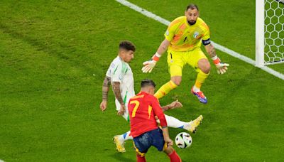 Fußball-EM, Gruppe B - Spanien gegen Italien im Liveticker