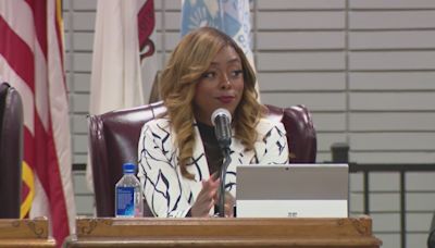 Dolton mayor Tiffany Henyard’s control wanes as trustees halt spending on village credit cards