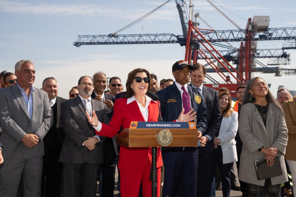Brooklyn’s Red Hook Marine Terminal takes step toward mixed-use future: Hochul, Adams